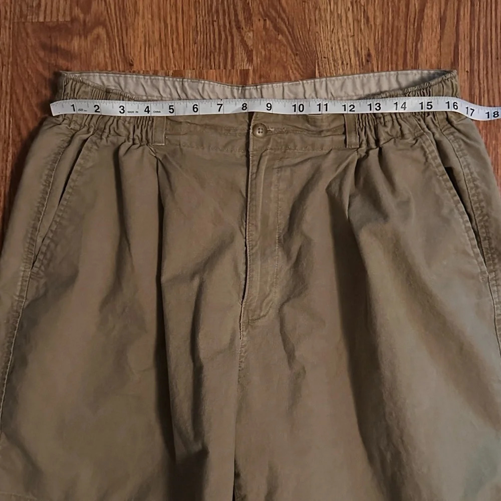 vintage Flyers khaki shorts - Picture 5 of 6